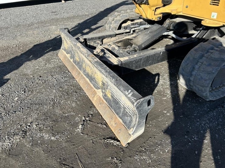 2024-caterpillar-303.5-image-14