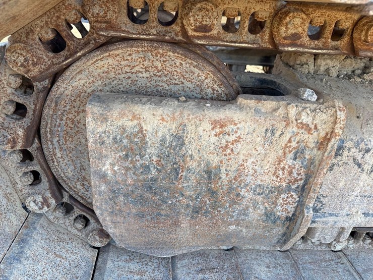 2016-caterpillar-315fl-image-12