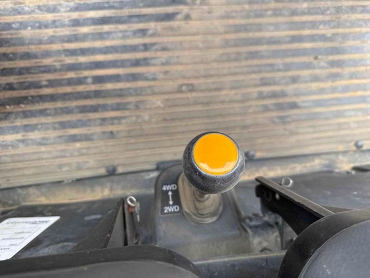 kubota-x1140-crew-rtv-image-22
