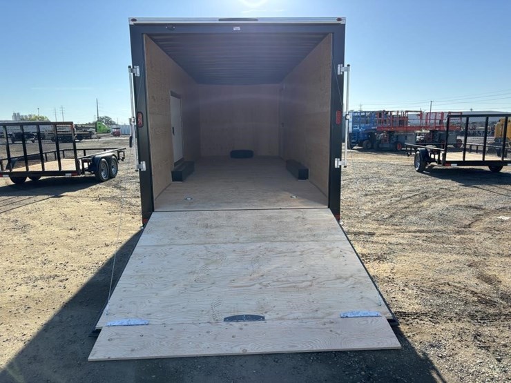 2026-southland-larct52-826v-86-enclosed-trailer-image-22