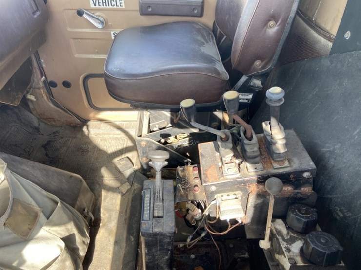 1985-international-s2600-image-15