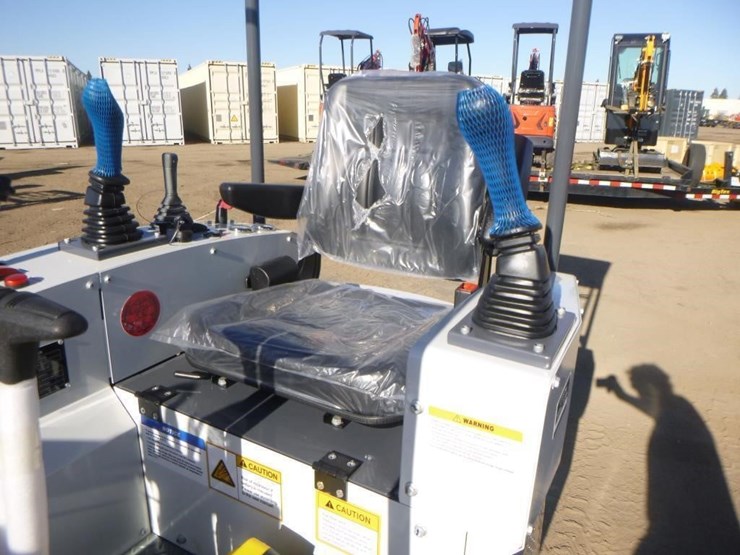 bttl-et16h-6-hydraulic-excavator-image-19