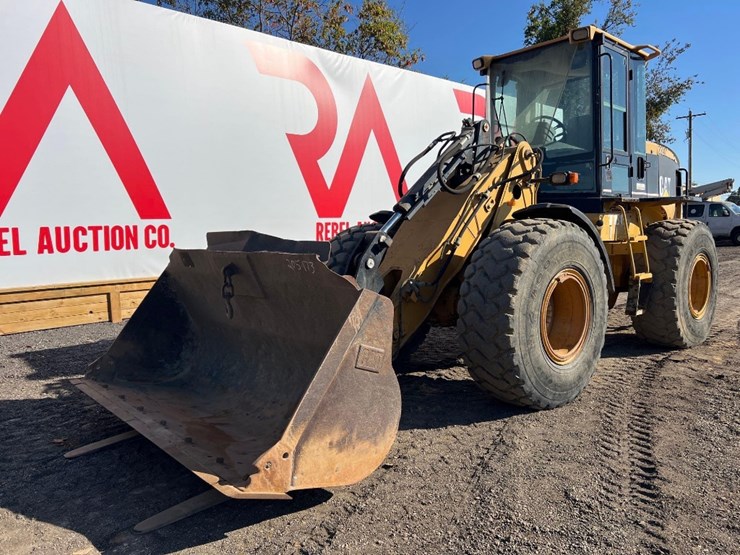 caterpillar-924g-image-8
