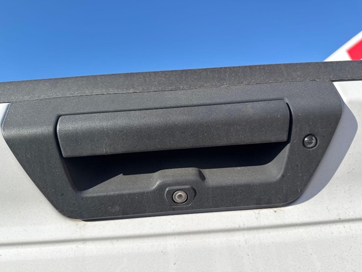 2017-ford-f150-xlt-image-13