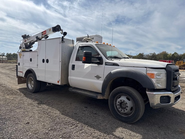 2016-ford-f550-xl-image-4
