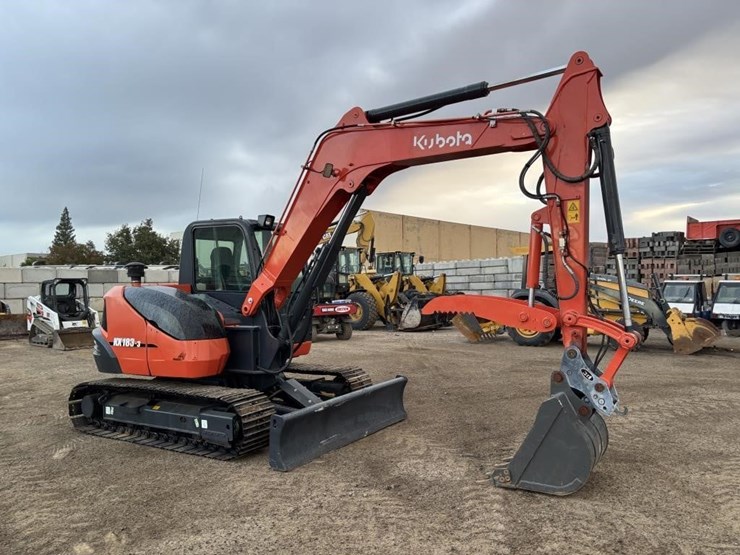 2019-kubota-kx183-3-hydraulic-excavator-image-2