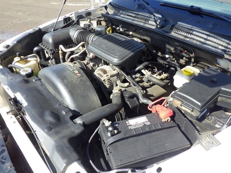 2005-dodge-dakota-image-8