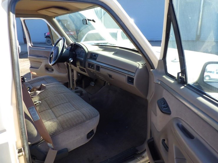 1992-ford-f150-image-6