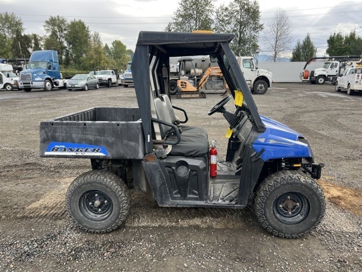 2011-polaris-ranger-ev-image-3