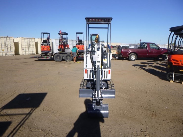 bttl-et16h-6-hydraulic-excavator-image-6