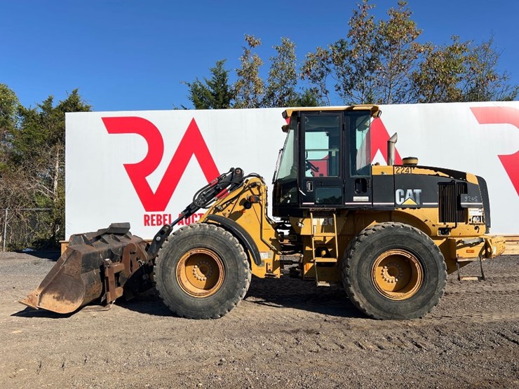caterpillar-924g-image-1
