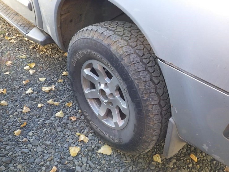 2004-nissan-titan-image-32