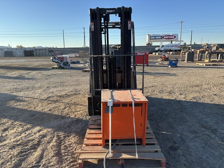 caterpillar-fc40-image-6