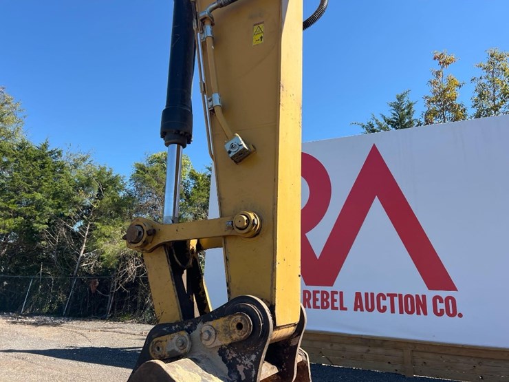 2019-caterpillar-336gc-image-11