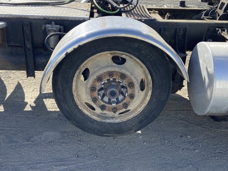 2000-kenworth-t800-image-37