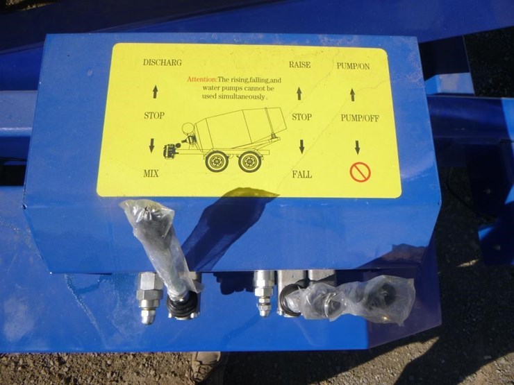 unused-t/a-2yd-towable-mixer-image-19