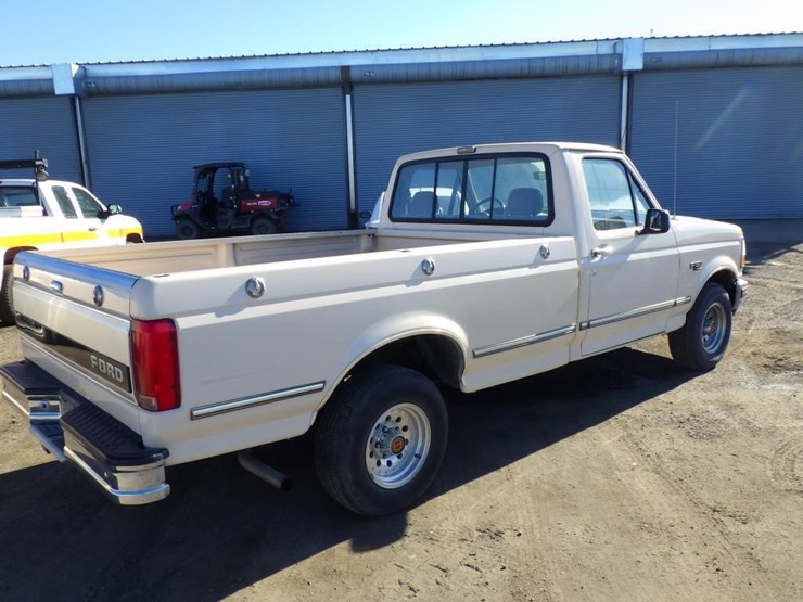 1992-ford-f150-image-3
