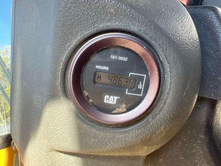 caterpillar-cp-563d-image-32