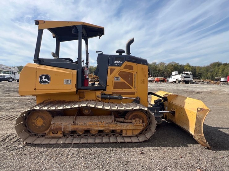 2019-deere-450k-lgp-image-5
