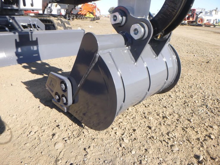 bttl-et12m-6-hydraulic-excavator-image-10
