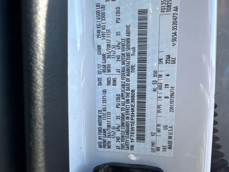 2017-ford-f150-xlt-image-22