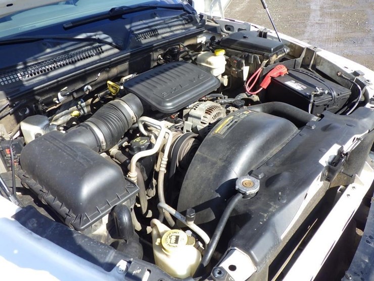 2005-dodge-dakota-image-9