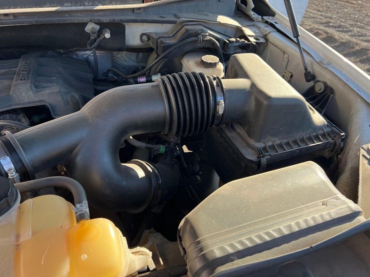 2018-ford-f150-xl-image-20