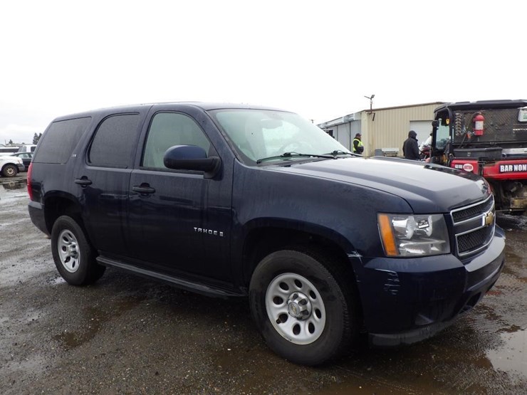 2008-chevrolet-tahoe-image-2