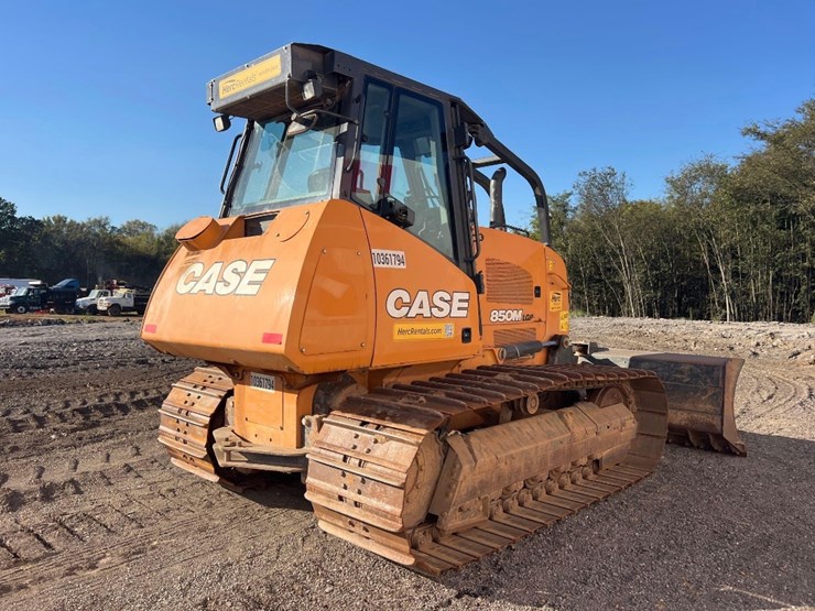 case-850m-image-4