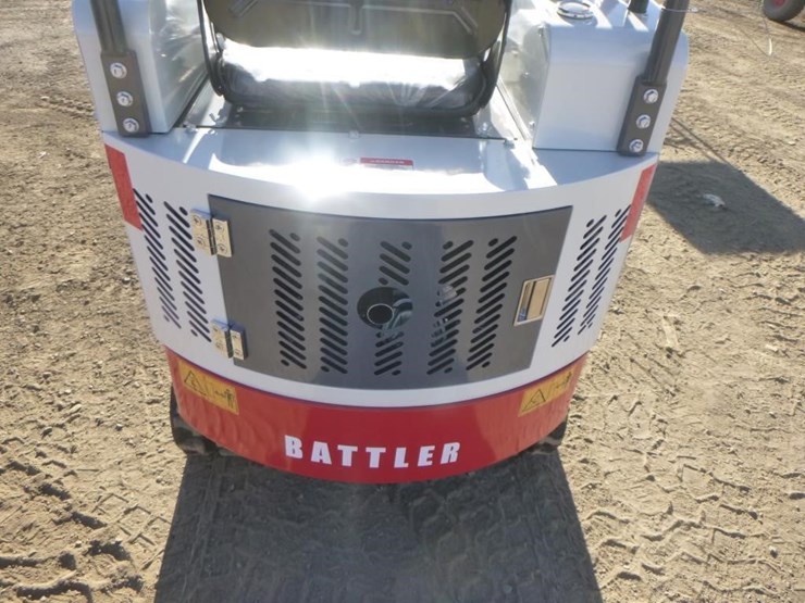 bttl-et16h-6-hydraulic-excavator-image-17