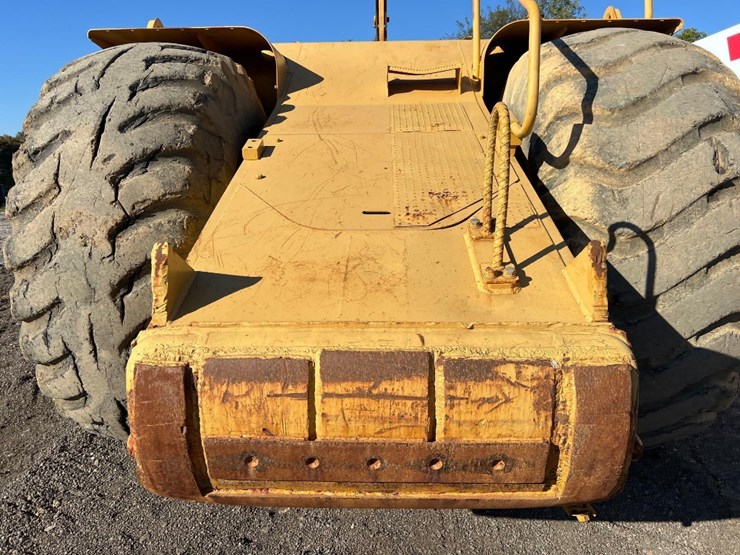 caterpillar-931e-series-ii-motor-scraper-image-18