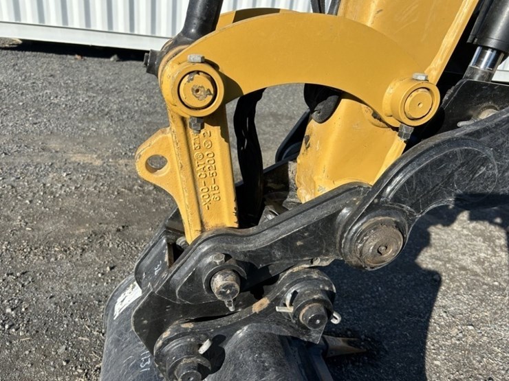 2024-caterpillar-303.5-image-11
