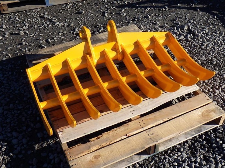 caterpillar-305-image-4