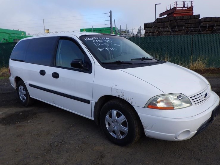 2003-ford-windstar-image-2