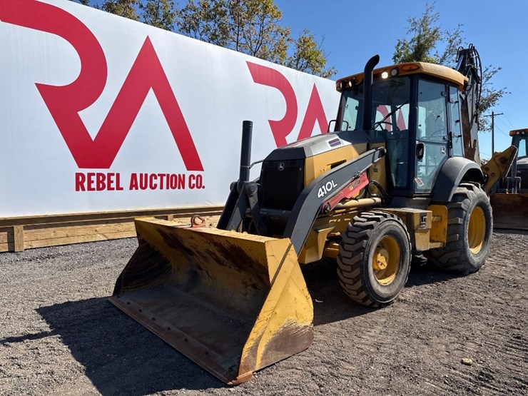 deere-410l-image-2
