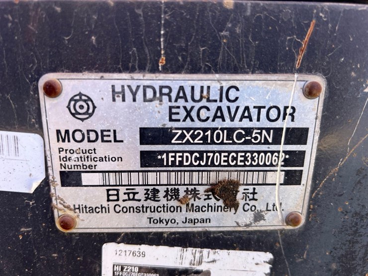 hitachi-zx210-lc-5n-image-28