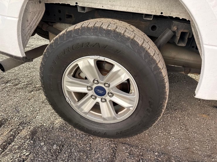 2017-ford-f150-xlt-image-12