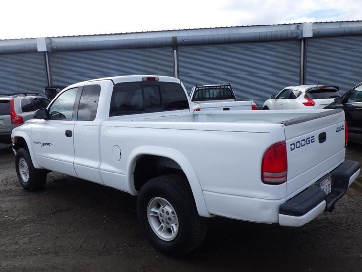 2000-dodge-dakota-image-4