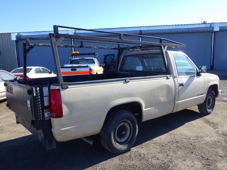 1990-chevrolet-2500-image-3