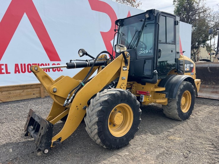 2018-caterpillar-908m-image-8
