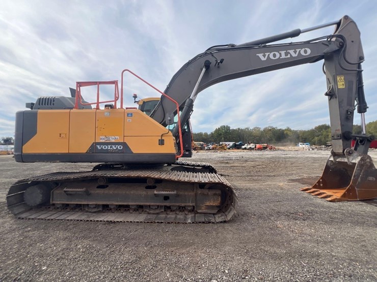 volvo-ec220el-image-5