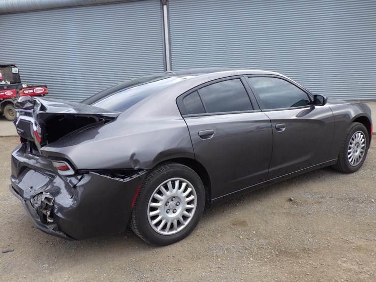 2021-dodge-charger-sedan-image-3