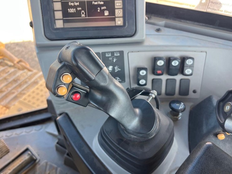 caterpillar-d8t-image-31