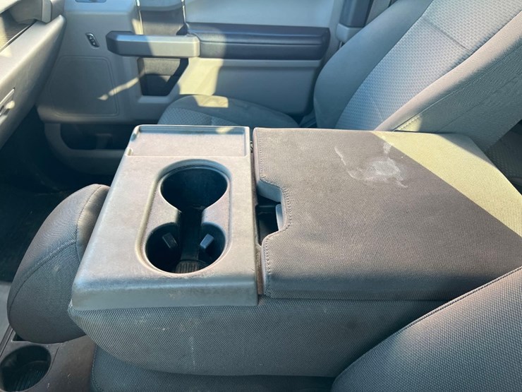 2018-ford-f150-xl-image-25