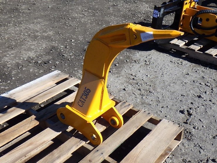 caterpillar-305-image-4