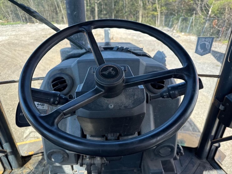 deere-410l-image-24