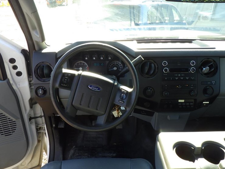 2015-ford-f350-image-7