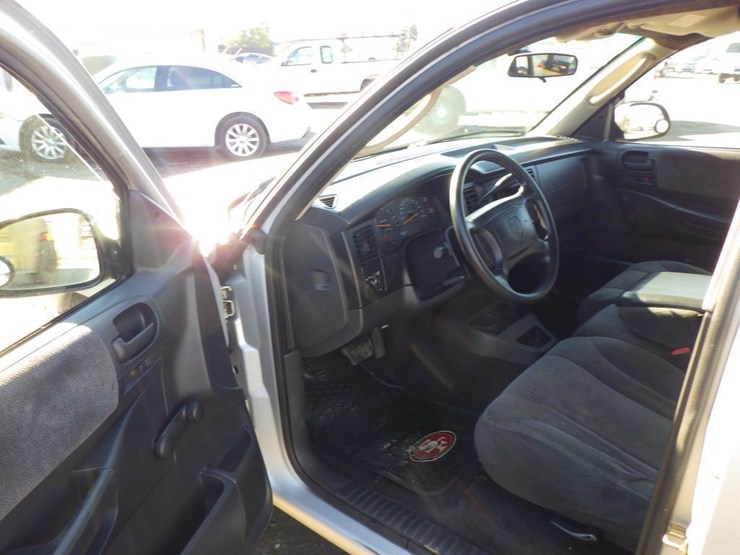 2003-dodge-dakota-image-5