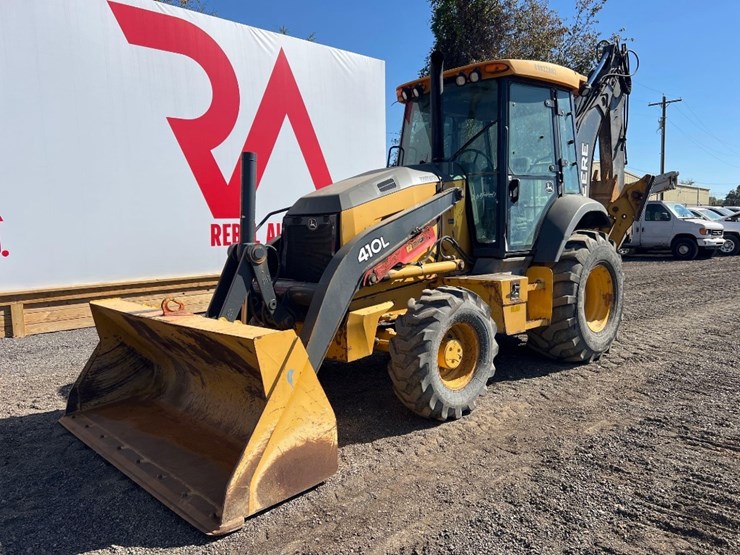 deere-410l-image-8
