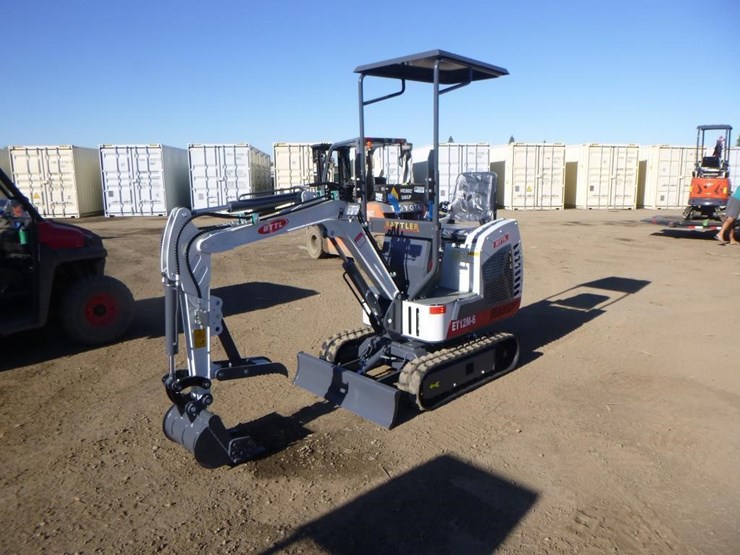 bttl-et12m-6-hydraulic-excavator-image-1